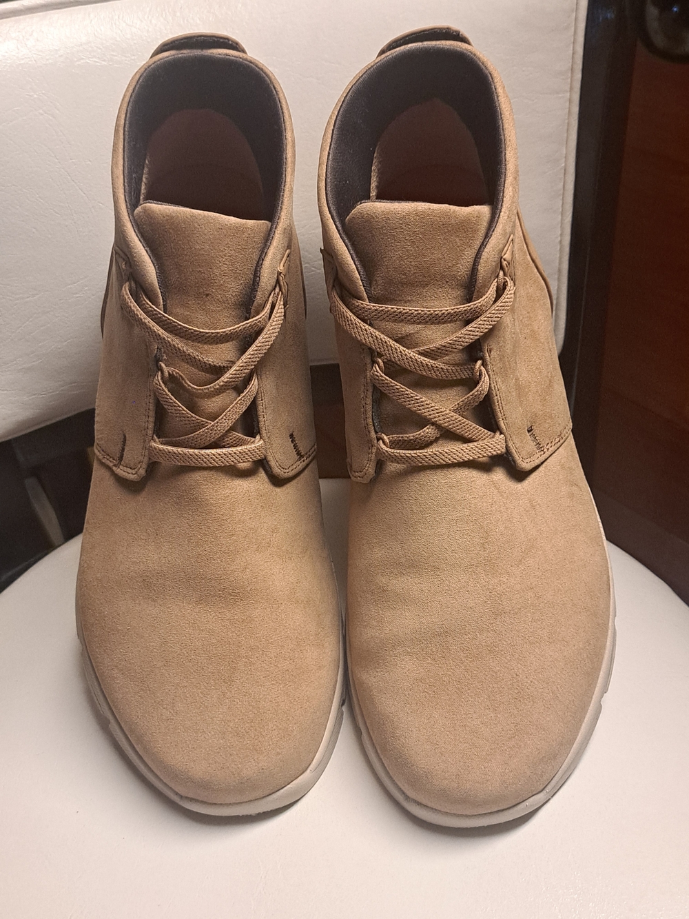 Ryka Candid Women's Water Repellent Lace-Up Ankle Boots Gardenia Walnut 10W EUC